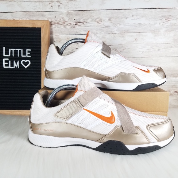 nike velcro sneakers womens